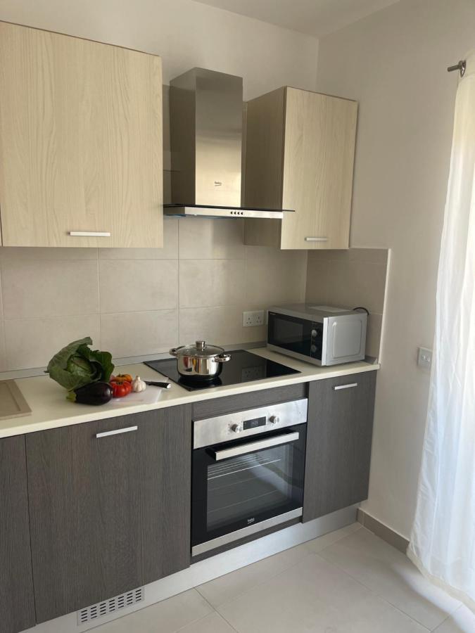 New & Comfortable 7Sun Apartments Near Sandy Beach San Pawl il-Baħar Eksteriør billede